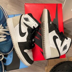 Nike Air Jordan Retro High OG 1 Haze Colorway size 4Y